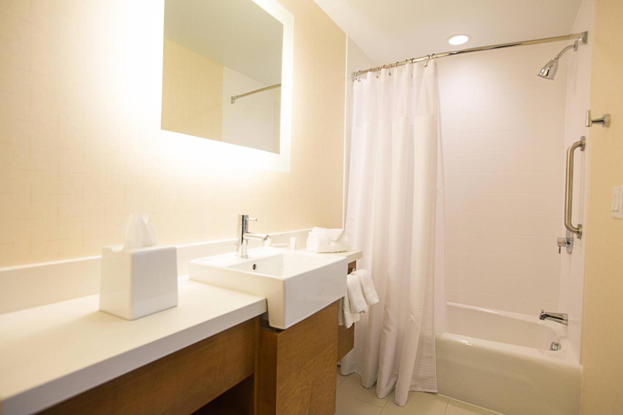Springhill Suites By Marriott Bloomington Dış mekan fotoğraf