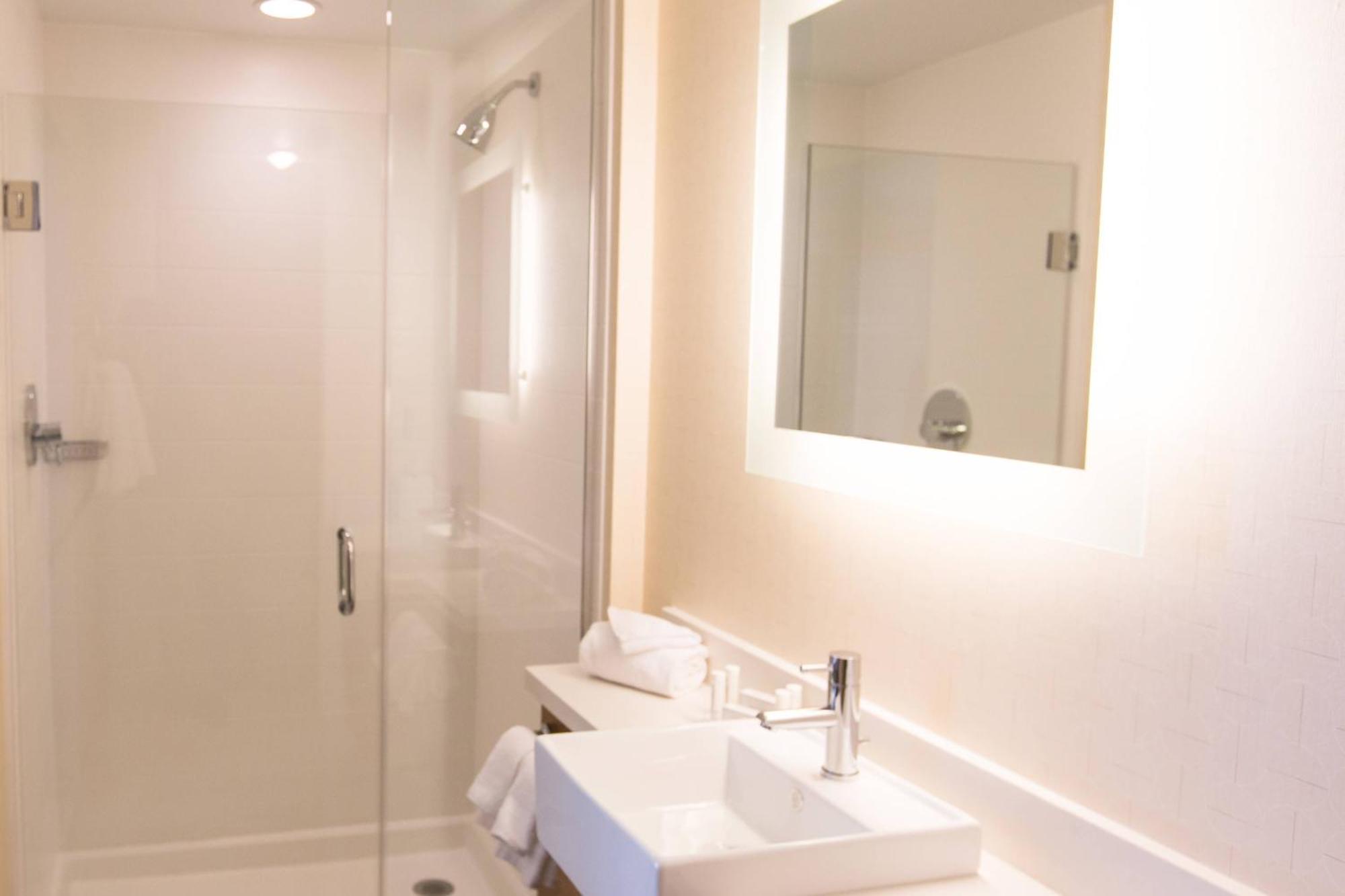 Springhill Suites By Marriott Bloomington Dış mekan fotoğraf