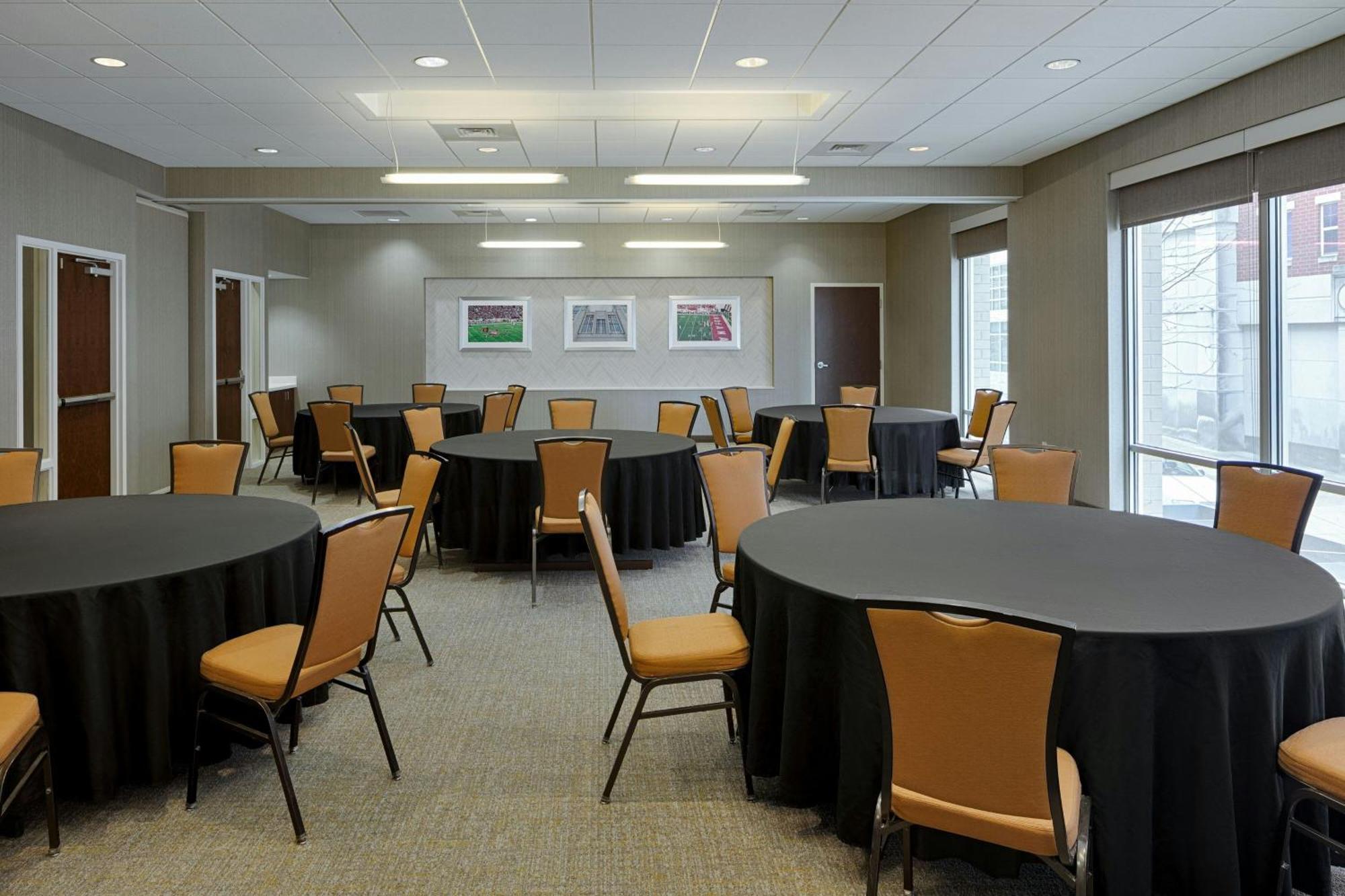 Springhill Suites By Marriott Bloomington Dış mekan fotoğraf